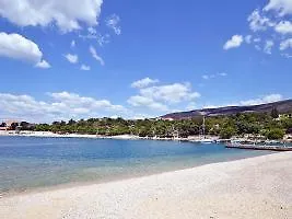 Camping Uvala Slana Hotel Selce