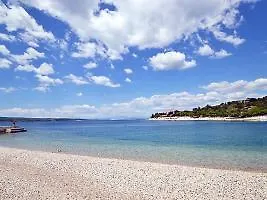 Camping Uvala Slana Hotel Selce 0*,
